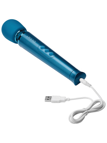 Le Wand Petite Rechargeable Body Massager Blue