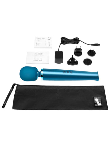 Le Wand Rechargeable Body Massager Blue