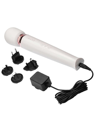 Le Wand Rechargeable Body Massager Pearl White
