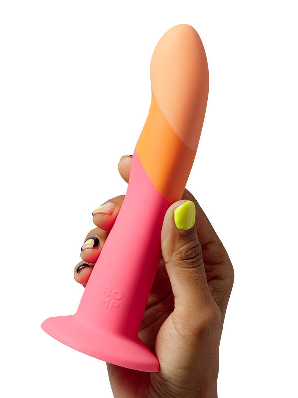 Dildo din Silicon cu Ventuză Romp Dizi 18 cm