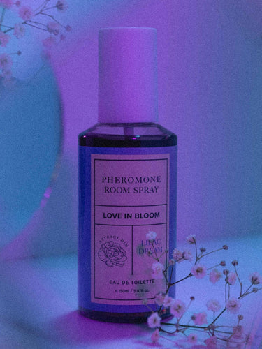 Spray de Cameră cu Feromoni Eye of Love Bloom Lilac Dream